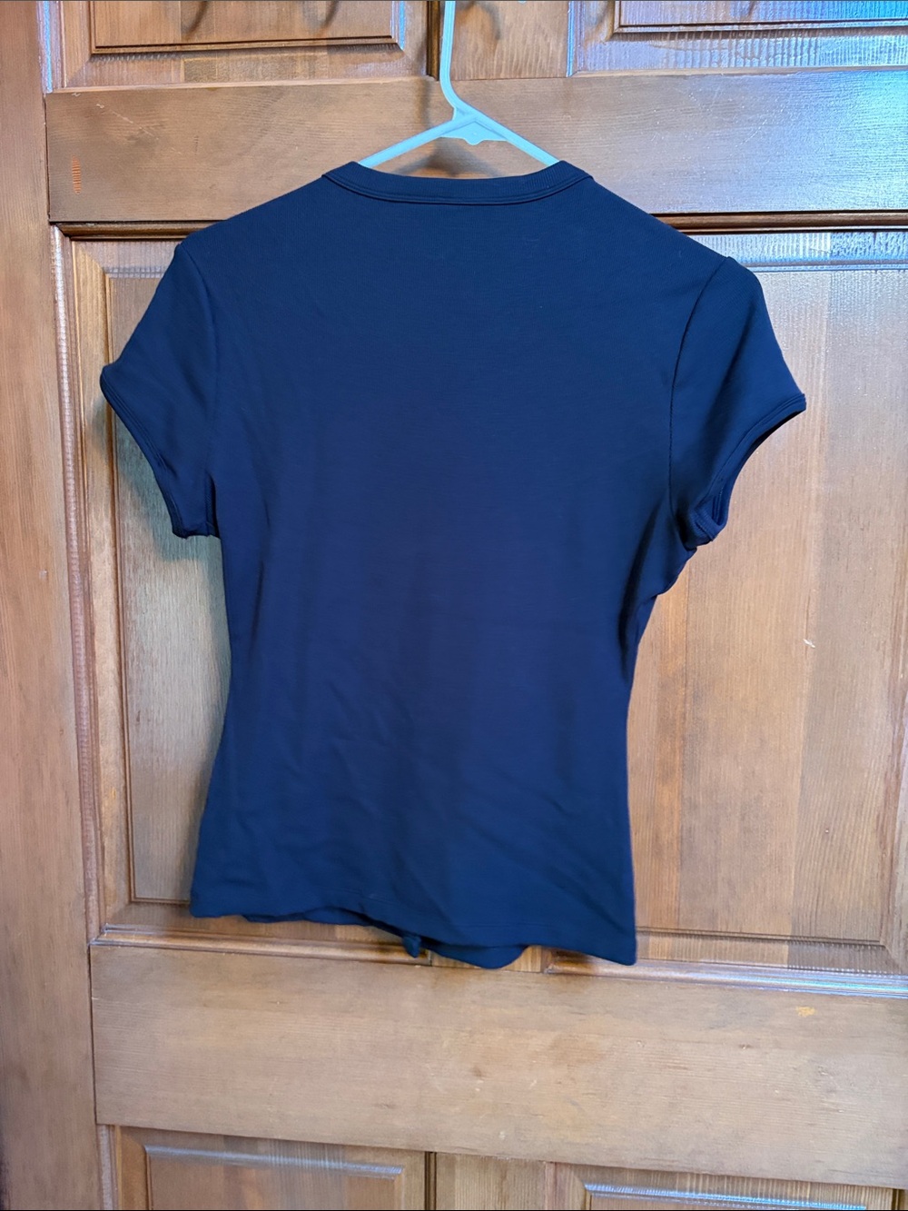 Vuori Black Short-Sleeve Button Down Shirt Size Medium - Picture 3 of 5